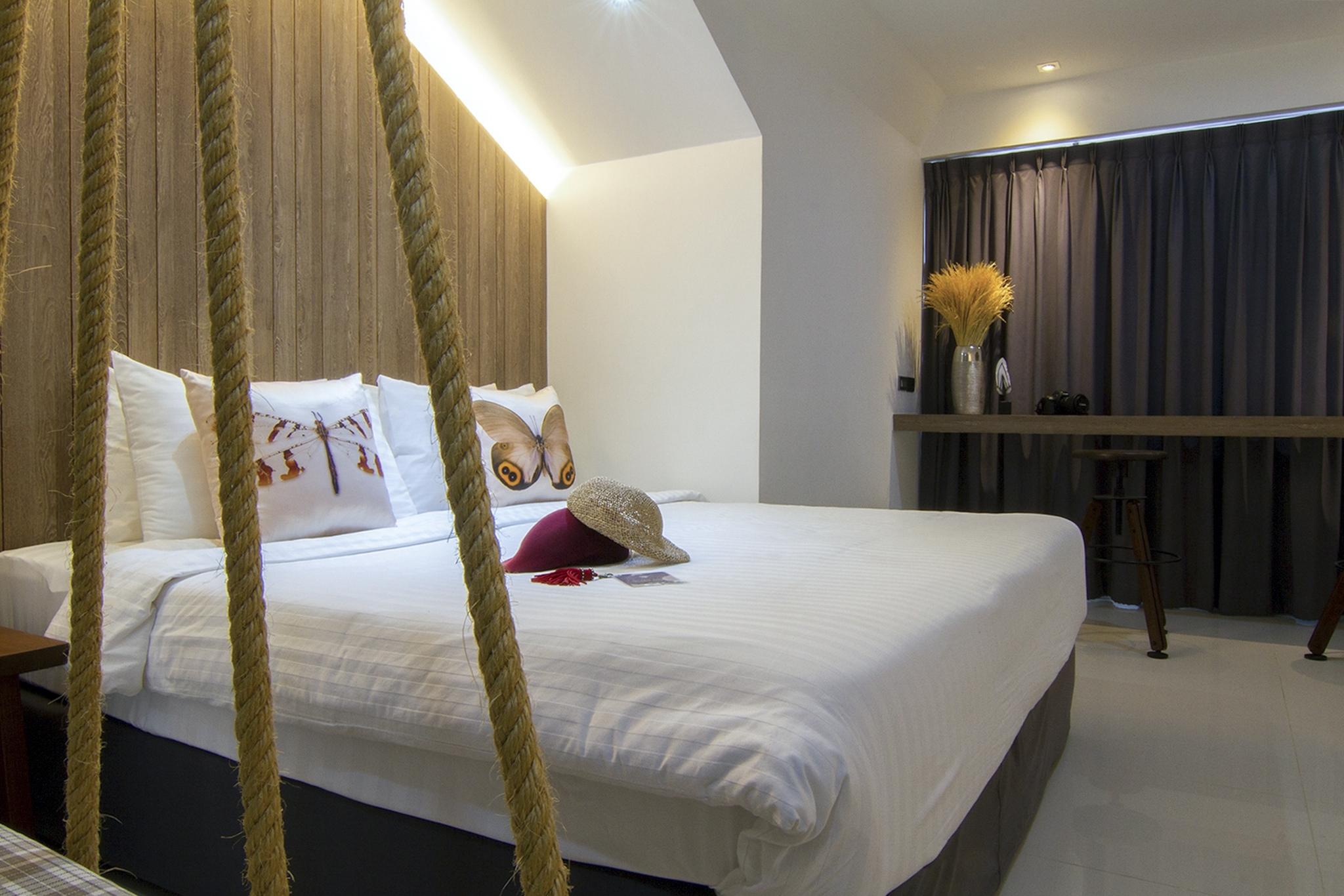 Bossotel Chiang Mai Exterior photo