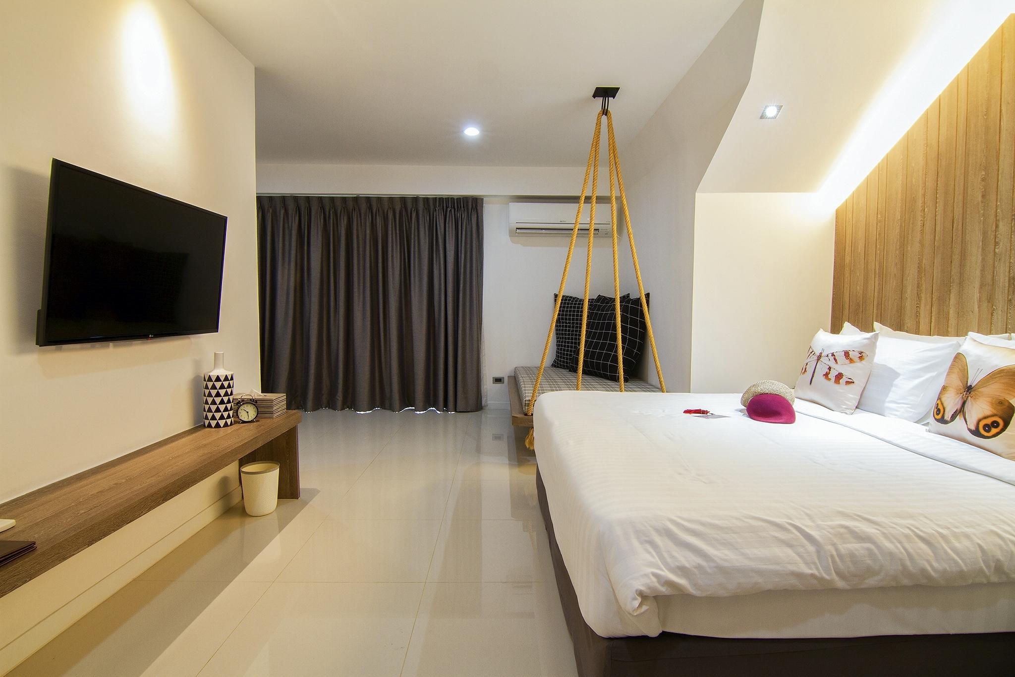 Bossotel Chiang Mai Exterior photo
