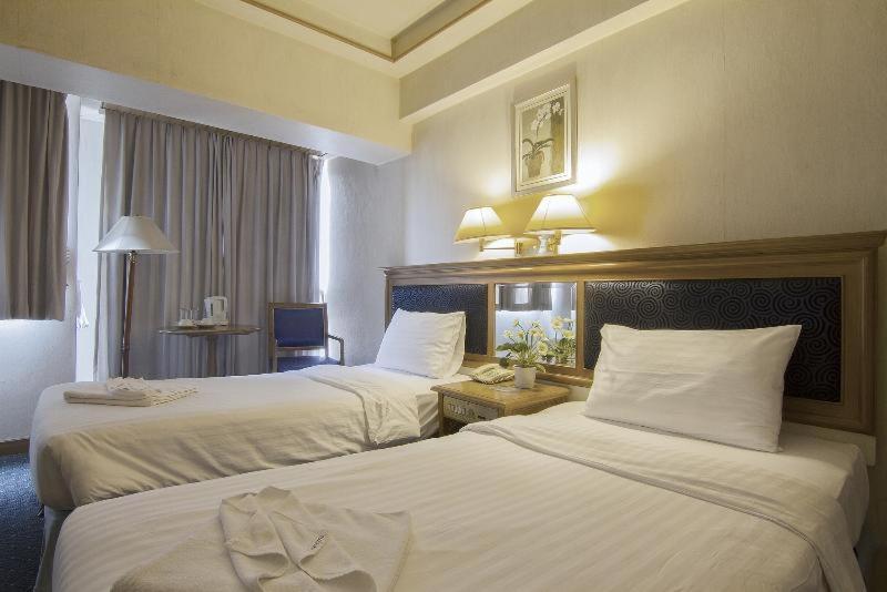 Bossotel Chiang Mai Room photo