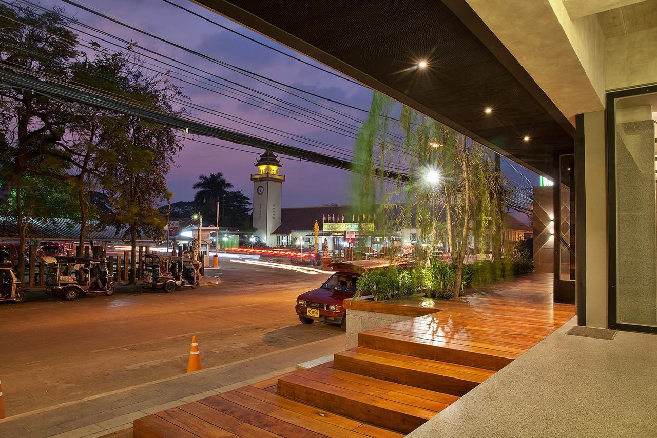 Bossotel Chiang Mai Exterior photo